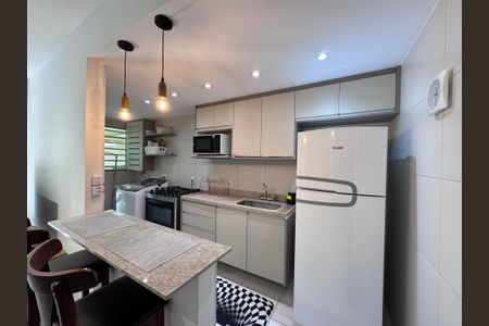 Apartamento à venda com 100m², 2 quartos e 2 vagas Apartamento à venda com 100m², 2 quartos e 2 vagasCozinha