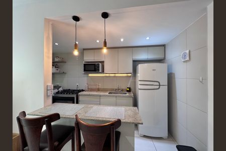 Apartamento à venda com 100m², 2 quartos e 2 vagas Apartamento à venda com 100m², 2 quartos e 2 vagasCozinha