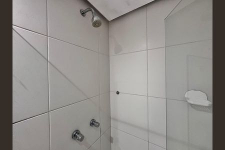 Apartamento à venda com 100m², 2 quartos e 2 vagas Apartamento à venda com 100m², 2 quartos e 2 vagasBanheiro da Suíte