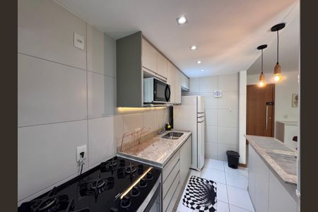 Apartamento à venda com 100m², 2 quartos e 2 vagas Apartamento à venda com 100m², 2 quartos e 2 vagasCozinha
