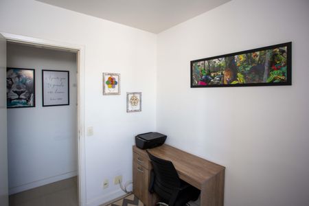 Apartamento à venda com 59m², 3 quartos e 1 vagaQuarto 2