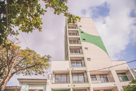 Apartamento à venda com 28m², 1 quarto e sem vaga Apartamento à venda com 28m², 1 quarto e sem vagaFachada