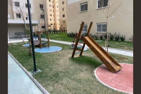 Apartamento para alugar com 32m², 2 quartos e sem vaga Apartamento para alugar com 32m², 2 quartos e sem vagaÁrea comum - Playground