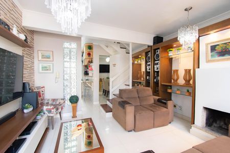 Casa de condomínio à venda com 127m², 3 quartos e 2 vagasSala