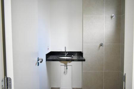 Apartamento à venda com 26m², 1 quarto e sem vaga Apartamento à venda com 26m², 1 quarto e sem vagaBanheiro da Suíte
