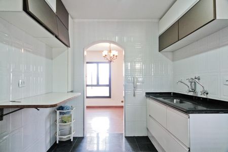 Apartamento para alugar com 125m², 3 quartos e 1 vaga Apartamento para alugar com 125m², 3 quartos e 1 vagaCozinha