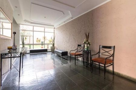 Apartamento para alugar com 125m², 3 quartos e 1 vaga Apartamento para alugar com 125m², 3 quartos e 1 vagaHall