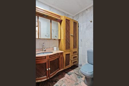 Apartamento para alugar com 125m², 3 quartos e 1 vaga Apartamento para alugar com 125m², 3 quartos e 1 vagaBanheiro