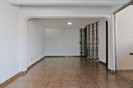 Apartamento para alugar com 125m², 3 quartos e 1 vaga Apartamento para alugar com 125m², 3 quartos e 1 vagaCobertura
