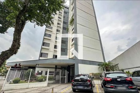 Apartamento para alugar com 125m², 3 quartos e 1 vaga Apartamento para alugar com 125m², 3 quartos e 1 vagaFachada