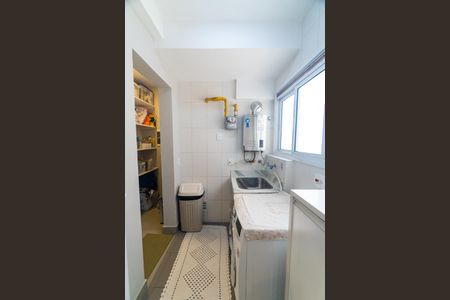 Apartamento à venda com 127m², 3 quartos e 2 vagas Apartamento à venda com 127m², 3 quartos e 2 vagasÁrea de Serviço