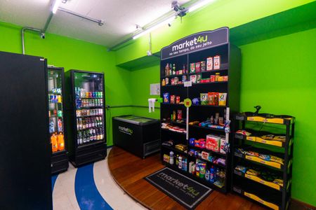 Apartamento à venda com 127m², 3 quartos e 2 vagas Apartamento à venda com 127m², 3 quartos e 2 vagasÁrea comum - Mercado