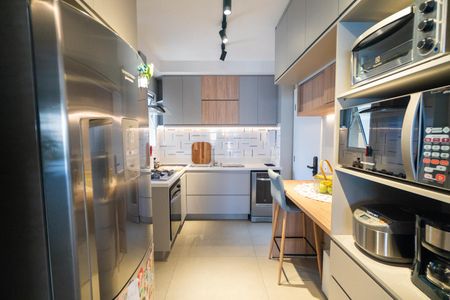 Apartamento à venda com 127m², 3 quartos e 2 vagas Apartamento à venda com 127m², 3 quartos e 2 vagasCozinha