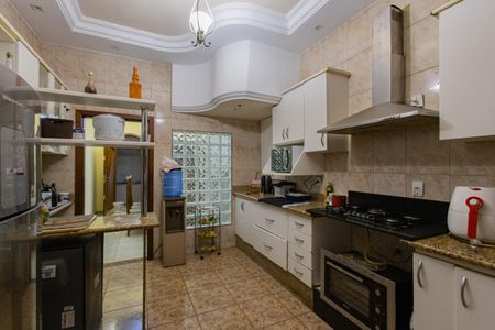 Casa à venda com 489m², 5 quartos e 2 vagasCozinha