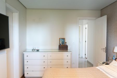 Apartamento para alugar com 172m², 4 quartos e 4 vagasSuíte 2