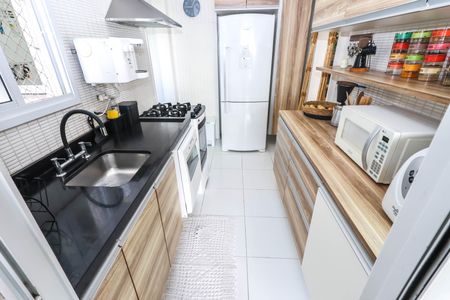 Apartamento à venda com 128m², 3 quartos e 2 vagas Apartamento à venda com 128m², 3 quartos e 2 vagasCozinha