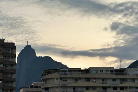 Apartamento à venda com 50m², 1 quarto e sem vaga Apartamento à venda com 50m², 1 quarto e sem vagaSala