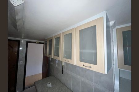 Apartamento à venda com 75m², 3 quartos e 1 vagaCozinha