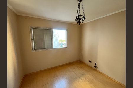 Apartamento à venda com 75m², 3 quartos e 1 vagaQuarto 2