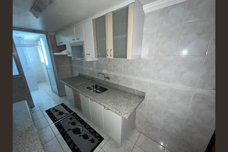 Apartamento à venda com 75m², 3 quartos e 1 vagaCozinha