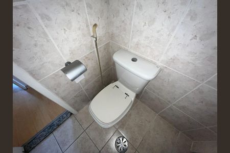 Apartamento à venda com 75m², 3 quartos e 1 vagaBanheiro Social