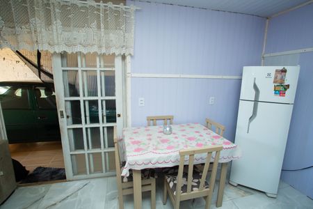 Casa à venda com 80m², 2 quartos e 1 vaga Casa à venda com 80m², 2 quartos e 1 vagaCozinha