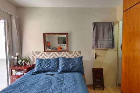 Casa de condomínio à venda com 63m², 2 quartos e 1 vagaQuarto 2