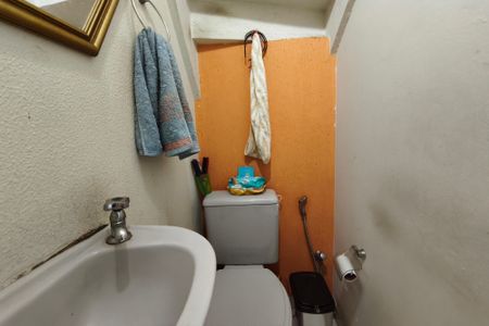 Casa de condomínio à venda com 63m², 2 quartos e 1 vagaLavabo