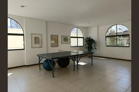 Apartamento para alugar com 110m², 3 quartos e 1 vaga Apartamento para alugar com 110m², 3 quartos e 1 vagaÁrea comum - Salão de festas