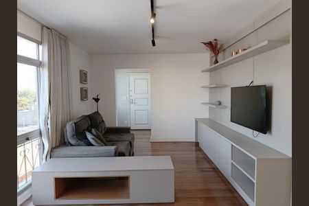 Apartamento para alugar com 110m², 3 quartos e 1 vaga Apartamento para alugar com 110m², 3 quartos e 1 vagaSala