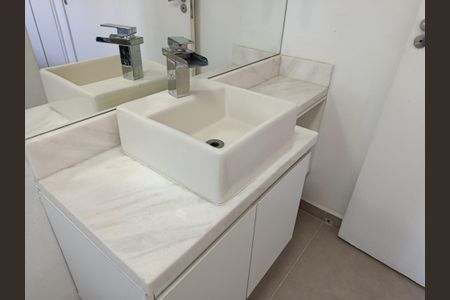 Apartamento para alugar com 110m², 3 quartos e 1 vaga Apartamento para alugar com 110m², 3 quartos e 1 vagaBanheiro da Suíte