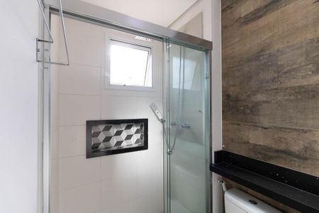 Apartamento à venda com 93m², 2 quartos e 2 vagas Apartamento à venda com 93m², 2 quartos e 2 vagasBanheiro da Suíte 2