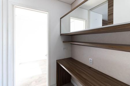 Apartamento à venda com 93m², 2 quartos e 2 vagas Apartamento à venda com 93m², 2 quartos e 2 vagasCorredor