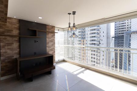 Apartamento à venda com 93m², 2 quartos e 2 vagas Apartamento à venda com 93m², 2 quartos e 2 vagasVaranda