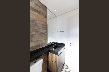 Apartamento à venda com 93m², 2 quartos e 2 vagas Apartamento à venda com 93m², 2 quartos e 2 vagasBanheiro da Suíte 2