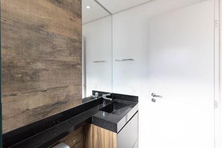 Apartamento à venda com 93m², 2 quartos e 2 vagas Apartamento à venda com 93m², 2 quartos e 2 vagasBanheiro da Suíte 2