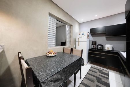 Casa à venda com 14m², 3 quartos e 3 vagasCozinha