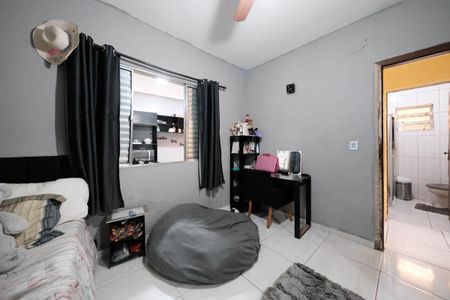 Casa à venda com 14m², 3 quartos e 3 vagasQuarto 3