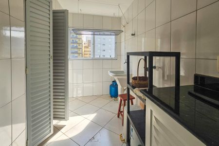 Apartamento para alugar com 200m², 2 quartos e 1 vaga Apartamento para alugar com 200m², 2 quartos e 1 vagaÁrea de serviço