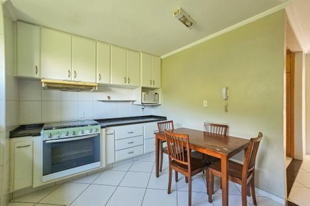 Apartamento para alugar com 200m², 2 quartos e 1 vaga Apartamento para alugar com 200m², 2 quartos e 1 vagaCozinha