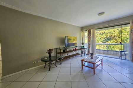 Apartamento para alugar com 200m², 2 quartos e 1 vaga Apartamento para alugar com 200m², 2 quartos e 1 vagaSala