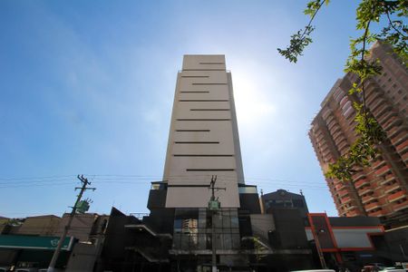 Apartamento à venda com 60m², 2 quartos e 1 vagaFachada