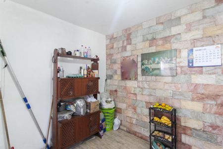 Casa à venda com 120m², 2 quartos e 2 vagas Casa à venda com 120m², 2 quartos e 2 vagasCopa