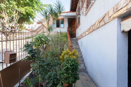 Casa à venda com 120m², 2 quartos e 2 vagas Casa à venda com 120m², 2 quartos e 2 vagasJardim