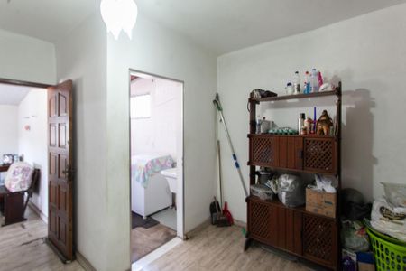 Casa à venda com 120m², 2 quartos e 2 vagas Casa à venda com 120m², 2 quartos e 2 vagasCopa