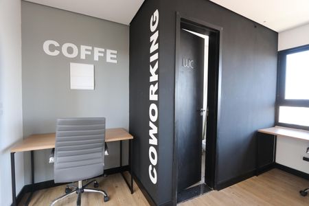 Studio à venda com 27m², 1 quarto e sem vagaÁrea comum - Home Office