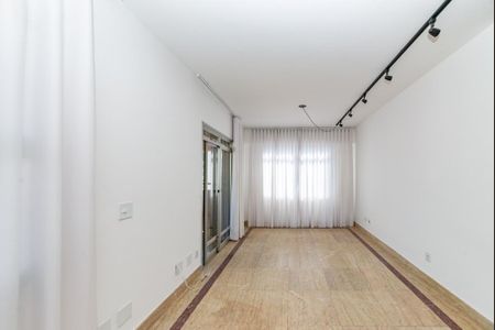 Apartamento à venda com 138m², 4 quartos e 2 vagasSala
