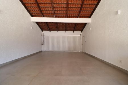 Casa para alugar com 350m², 4 quartos e 4 vagasGaragem