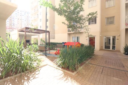 Apartamento à venda com 40m², 2 quartos e sem vagaÁrea comum