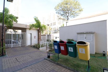 Apartamento à venda com 40m², 2 quartos e sem vagaÁrea comum